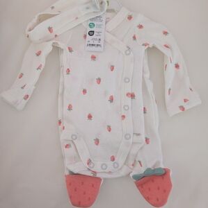 Strawberry Print Preemie 3 Piece Set